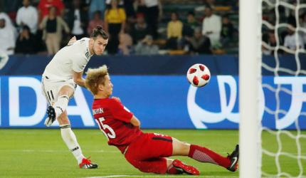 Club World Cup: Bale hat-trick leads Real Madrid into final