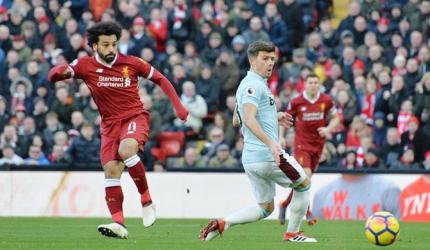 EPL PHOTOS: Salah scores again as Liverpool thrash West Ham