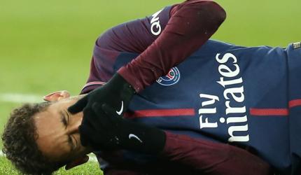 PSG's Neymar not having surgery, could face Real: Emery