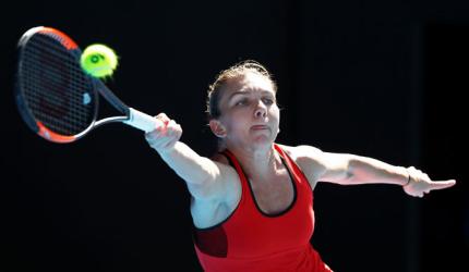 Halep reaps reward for aggressive approach