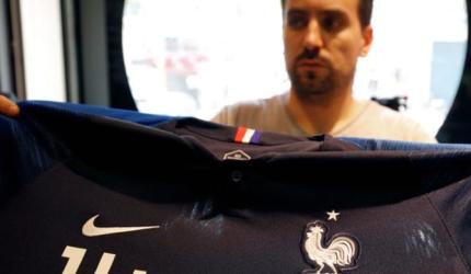 France jerseys a big hit before World Cup final