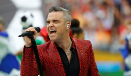 Was Robbie Williams' gesture at World Cup rude?