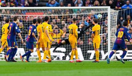 Football Briefs: 'There is no one like Messi in the world'