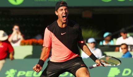 Miami Open: Top seeds Federer, Halep shocked