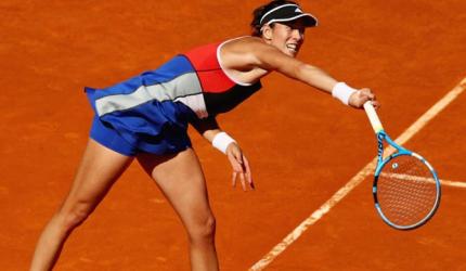 From red carpet to red dirt, Muguruza the warrior
