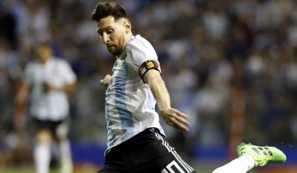 Messi grabs hat-trick as Argentina canter to victory