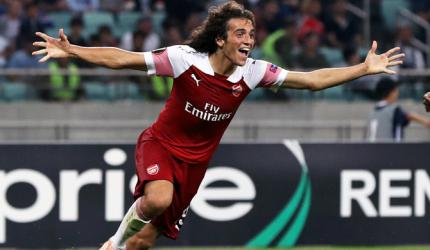 PHOTOS: Wins for Arsenal, Chelsea and Milan; Sevilla upset