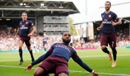 EPL PHOTOS: Arsenal thrash Fulham 5-1; Chelsea win