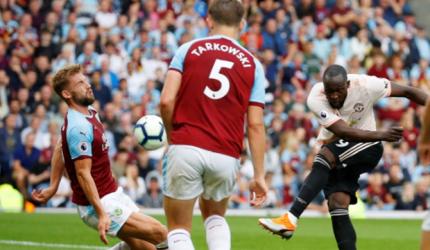 EPL PIX: United back to winning ways, Arsenal clinch thriller