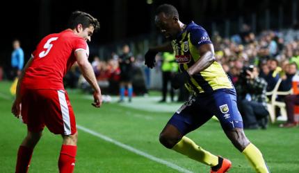 Sprint legend Bolt 'improving' in football
