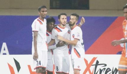 FC Goa enter Super Cup final
