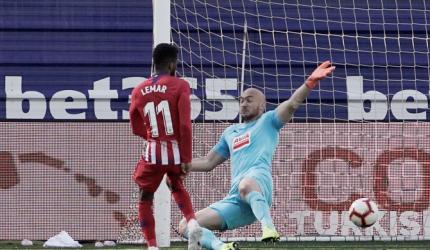 Football Extras: Atletico win late at Eibar