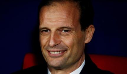 Football Extras: Allegri's decisions under spotlight after Juve swept aside