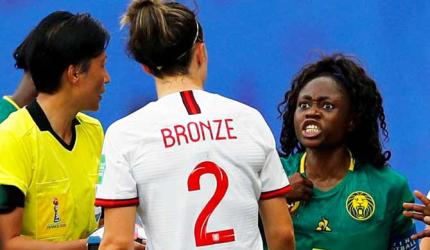 Women's World Cup: Henry sends France into quarters