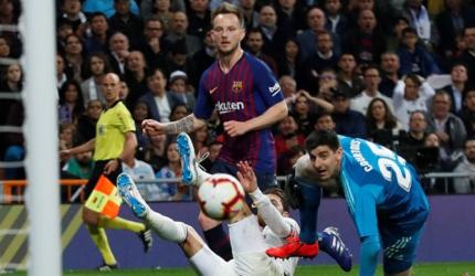 La Liga: Rakitic gives Barca second 'Clasico' win in four days at Real