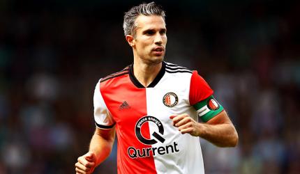 Van Persie wants to bow out with dignity