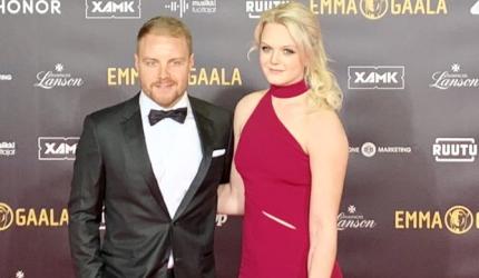 F1 star Bottas announces divorce from wife