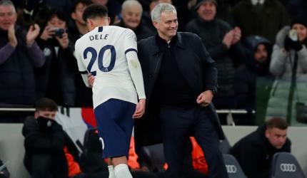Dele takes stunner as Mourinho's boys play cricket