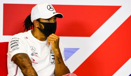 Thoughtful Hamilton puts new Mercedes deal on hold