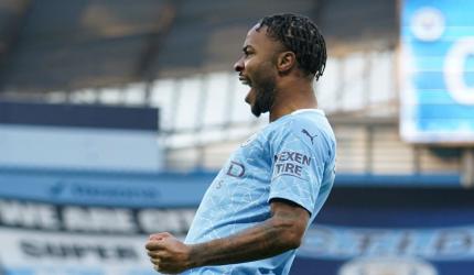 PICS: City ease past Fulham; Everton draw at Burnley