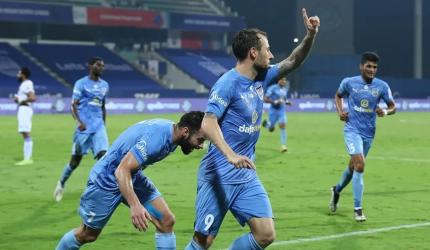 ISL: Mumbai City down Chennaiyin to stay top
