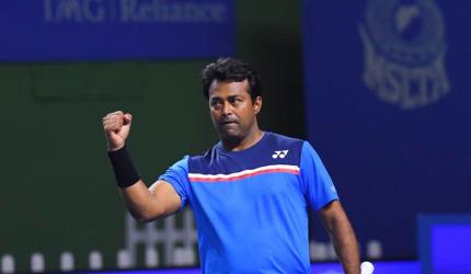 Paes eyeing 'unbreakable' record in Tokyo Olympics