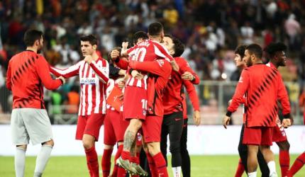 Super Cup PIX: Atletico stun Barca to reach final