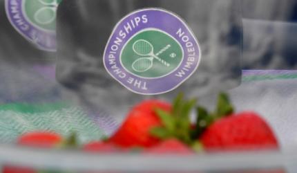 Wimbledon donates strawberries to health workers