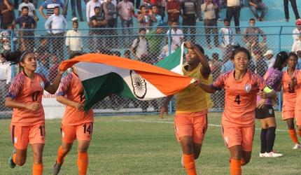 Sunil Chhetri's advice to women footballers