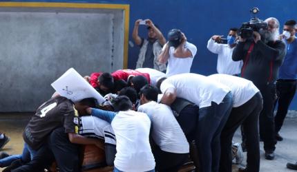 Mexican town buries teen killed by police 