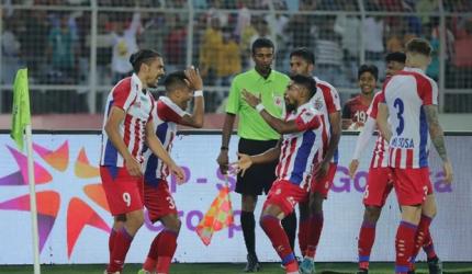 ATK fight back to oust Bengaluru and enter ISL final