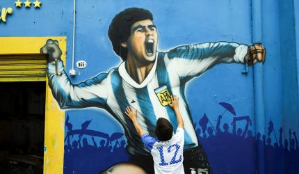 Maestro of Football: PM Modi condoles Maradona's death