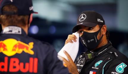 Hamilton takes 98th career pole in Bahrain