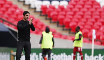 Arsenal manager Arteta to stay until 2025