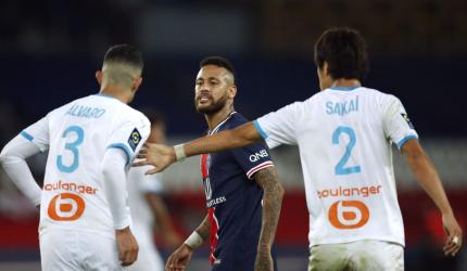 PSG 'strongly supports' Neymar over racism complaint