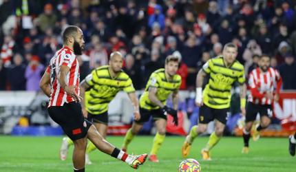 Late fightback gives Brentford home win over Watford