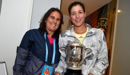 Muguruza's coach Martinez tests positive for COVID-19