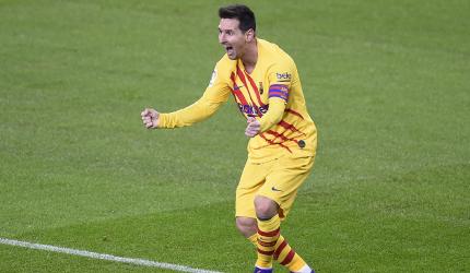 PIX: Messi shines in Barcelona win; Juve beat Milan