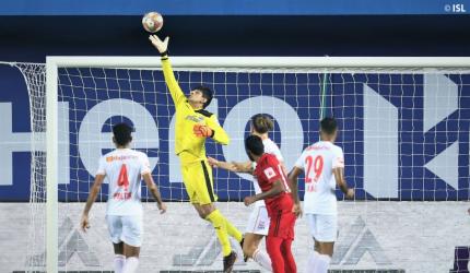ISL: NEUFC, Bengaluru share points in draw