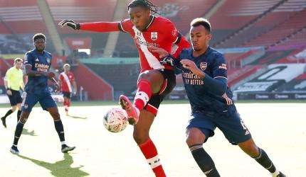 FA Cup: Holders Arsenal knocked out; City survive 