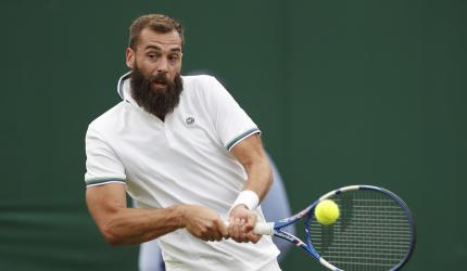 Why Paire was heckled by Wimbledon crowd