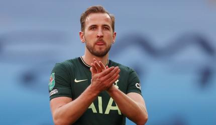 Soccer: Kane to miss Spurs match amid transfer saga