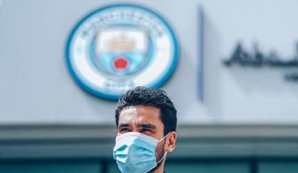 City's Gundogan picks up minor knock while training