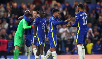 League Cup: Chelsea edge past Villa, Man Utd lose