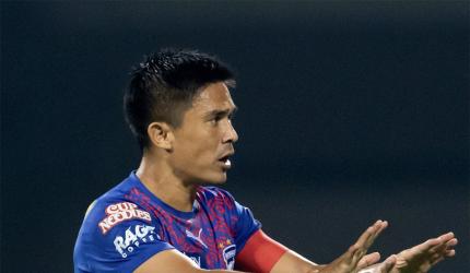 ISL: Chhetri's record strike in vain 