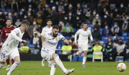 LaLiga: Madrid thrash Valencia; Barca struggle