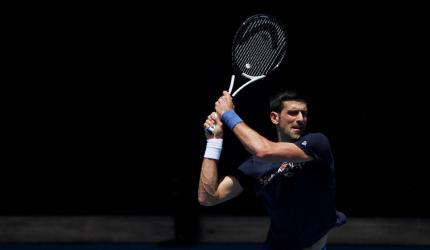 Djokovic sorry for mistakes; Aus visa still in doubt