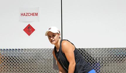 Barty Bats For Australian Open Final