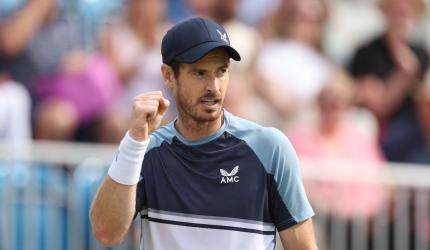 Injured Murray targets Wimbledon return 