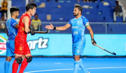 Asian Champions Trophy: India maul China 7-2; Pak lose